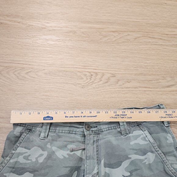 Levis Cargo Shorts Mens 34 Camouflage Camo Workwear Pockets 36" Waist 10" Inseam - Picture 7 of 9